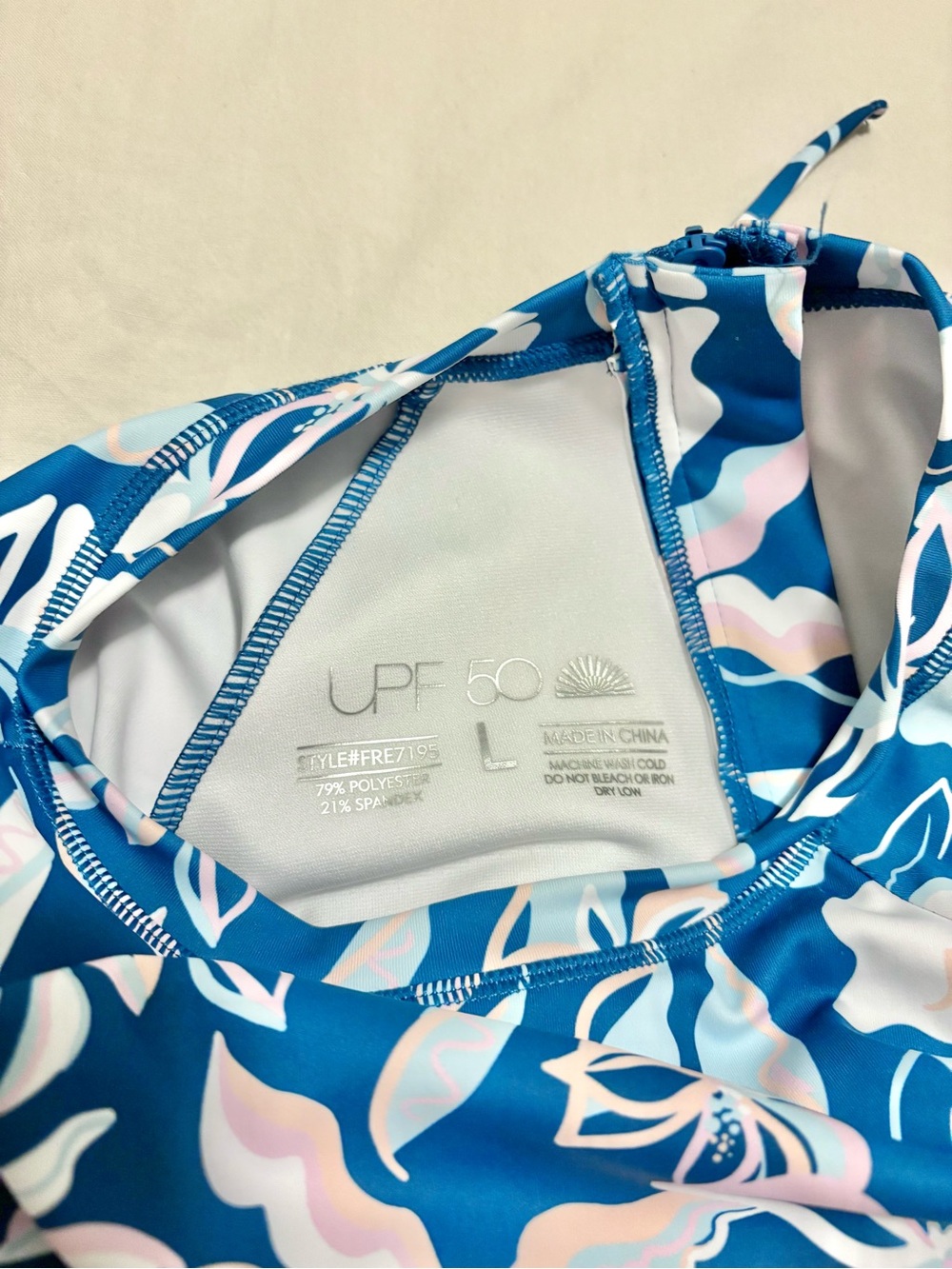 Hulakai Hawaii Longsleeve UPF 50 Suit - Picture 5 of 6